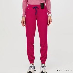 Figs Zamora Jogger Scrub Pants Ultra Rose NWT Size Small